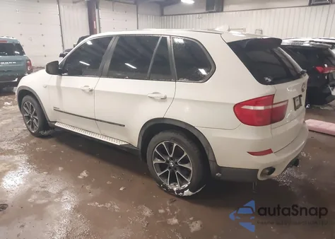 2011 BMW X5 xDrive35I/xDrive35I Premium/xDrive35I Sport Activity z USA, uszkodzony, nr VIN 5UXZV4C52BL410578